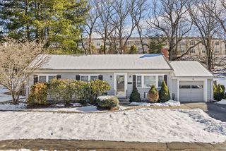55 Evelyn Rd, Needham, MA 02494