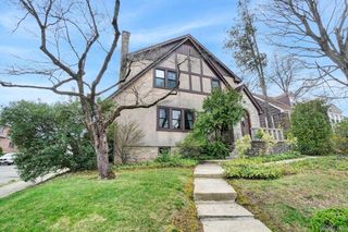 76 Fowler Avenue, Yonkers, NY 10701