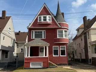 1755 E  63rd St, Cleveland, OH 44103