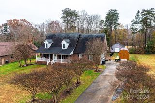 6584 Forest Creek Dr, Denver, NC 28037