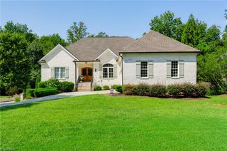 931 Golf House Rd W, Whitsett, NC 27377
