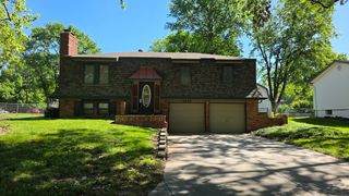 1620 W  Brittany St, Olathe, KS 66061