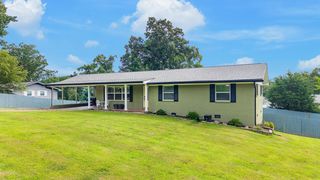 1303 Tabitha Dr, Hixson, TN 37343