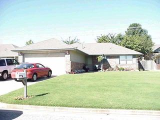 10305 S  Blackwelder Ave, Oklahoma City, OK 73159