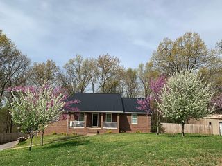 539 Young Rd, Smiths Grove, KY 42171