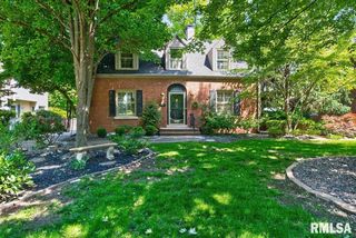 1720 Bates Ave, Springfield, IL 62704