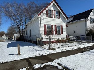 130 3rd St, Rochester, NY 14605
