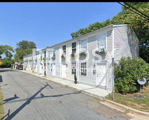 20 Johnson Pl, Annapolis, MD 21401