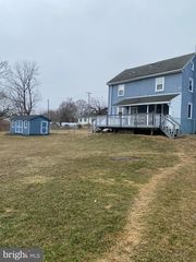 7 Saint Peters Rd, Macungie, PA 18062