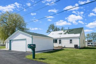 37464 N  Terrace Ln, Spring Grove, IL 60081