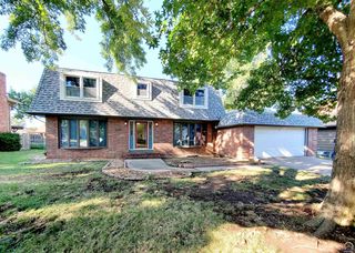 Christ The King School Homes For Sale Christ The King School Real Estate Trulia