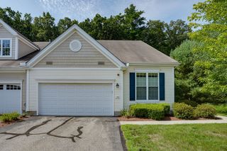 36 Arbor Glen Dr #36, Stow, MA 01775