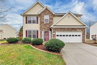 1206 Montreux Dr, Mebane, NC 27302