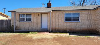 2909 Hockenhull Ave, Clovis, NM 88101