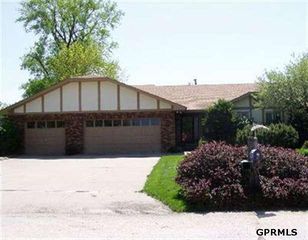 82 Ginger Woods Rd, Valley, NE 68064