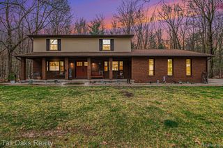 12235 Ithaca Rd, Saint Charles, MI 48655