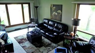 2901 Highland Dr, Burnsville, MN 55337