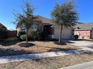 427 Winchester Dr, Celina, TX 75009