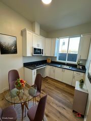 10914 S  Main St #104, Los Angeles, CA 90061