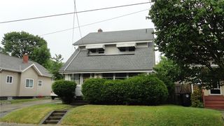 1073 Coventry St, Akron, OH 44306