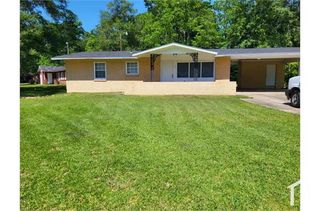 1523 Devonshire Dr, Mobile, AL 36605