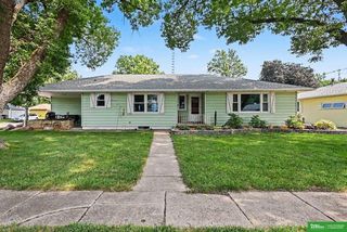 1290 N  4th St, David City, NE 68632