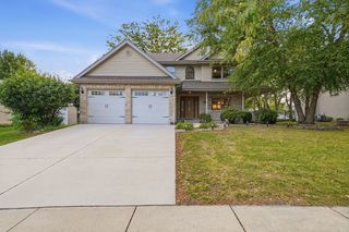505 Buckingham Pl, Shorewood, IL 60404