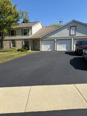 230 Wethington Dr #C, Wauconda, IL 60084