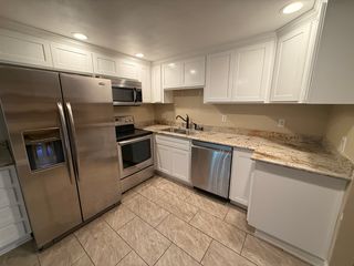3418 Viking Dr, Sacramento, CA 95827