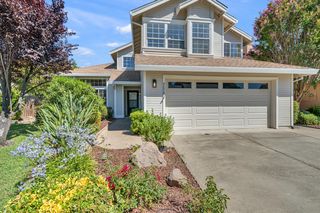2220 Thurton Dr, Roseville, CA 95747