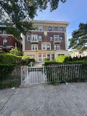 1270 President St #1, Brooklyn, NY 11213
