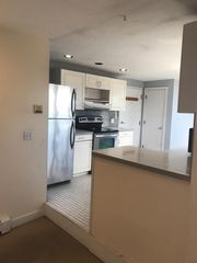 189 Court St #3, Plymouth, MA 02360