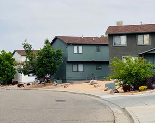 2141 Aztec Dr #3B-2Ba-1100Sqft, Pueblo, CO 81008