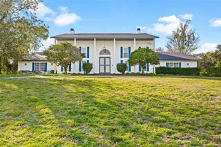 6097 Sandra Dr, Weeki Wachee, FL 34607
