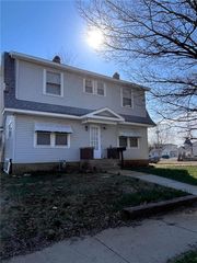 423 S  National Ave, Fort Scott, KS 66701