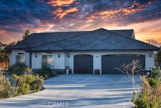 14024 Wawona Rd, Apple Valley, CA 92307