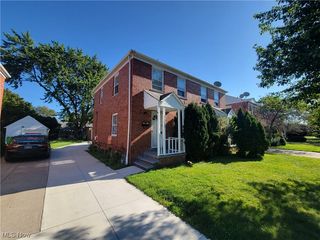 25120 Lake Shore Blvd, Euclid, OH 44132