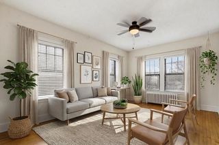 220 E  19th St #307, Minneapolis, MN 55403