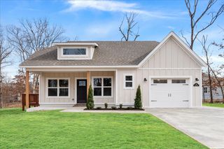40 Hebrides Dr, Bella Vista, AR 72715