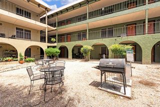 2207 Lawnmont Ave #LAW11-116, Austin, TX 78756