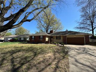 13001 E  50th Ter S, Independence, MO 64055