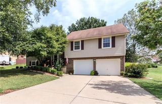 1235 Cheatham Ct, Warrensburg, MO 64093