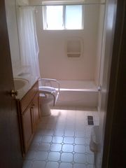 Upper level bath