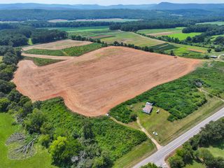 Highway 114, Lyerly, GA 30730