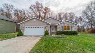 123 Beverly Dr, Chesterton, IN 46304