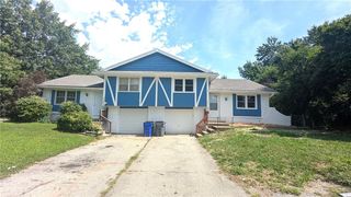 722 S  Central St, Olathe, KS 66061
