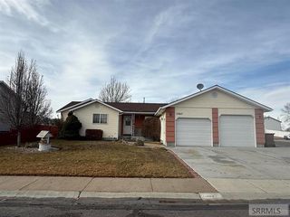 5760 Northside Xing #A, Chubbuck, ID 83202 - See Est. Value