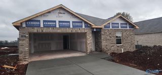 222 Murphy Ln, Madison, AL 35756