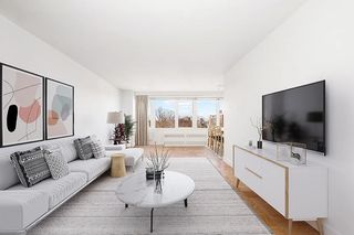 600 W  246th St #208, Bronx, NY 10471