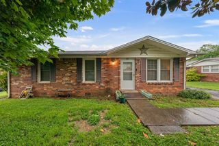 307 Walnut St, Cave City, KY 42127
